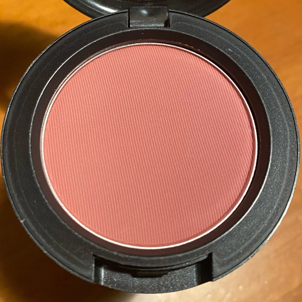 MAC Powder Blush